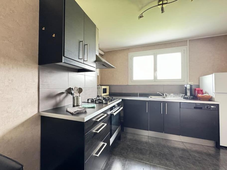 Appartement F2 Proche Axes Principaux - Claude Guichard แคลร์มงต์-แฟร์รองด์ ภายนอก รูปภาพ