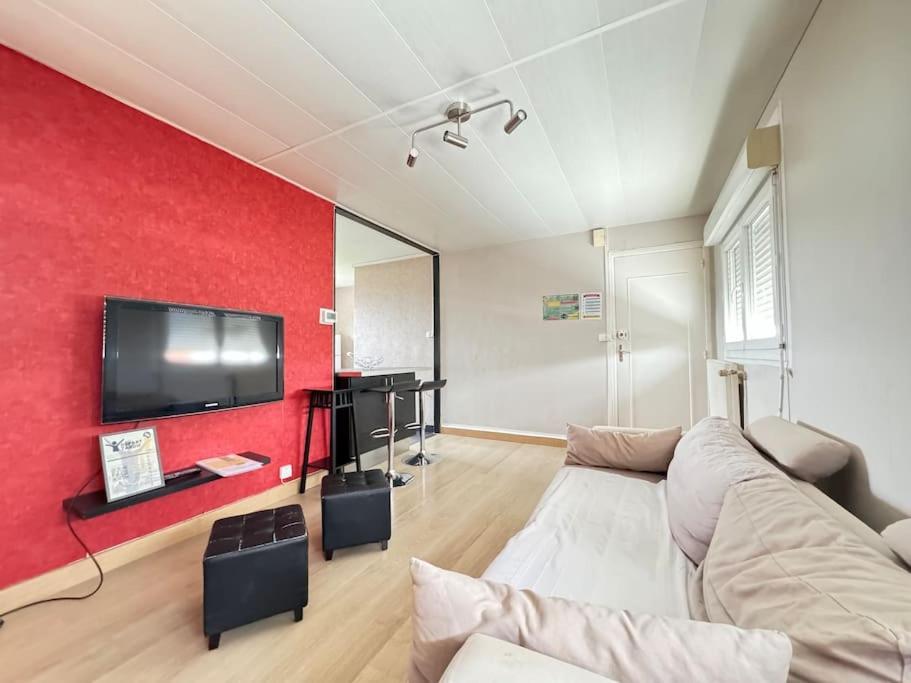 Appartement F2 Proche Axes Principaux - Claude Guichard แคลร์มงต์-แฟร์รองด์ ภายนอก รูปภาพ